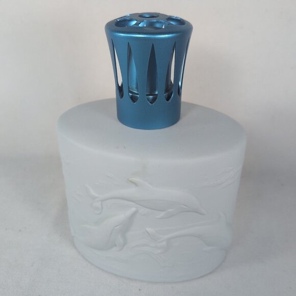 Lampe Berger RARE Dolphin White Bisque Blue Nautical Fragrance Oil Lamp Vintage - Picture 1 of 11